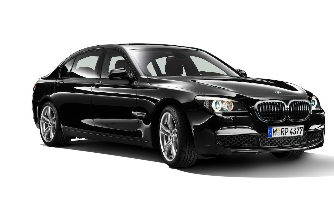 Rent a BMW 7 SERIES