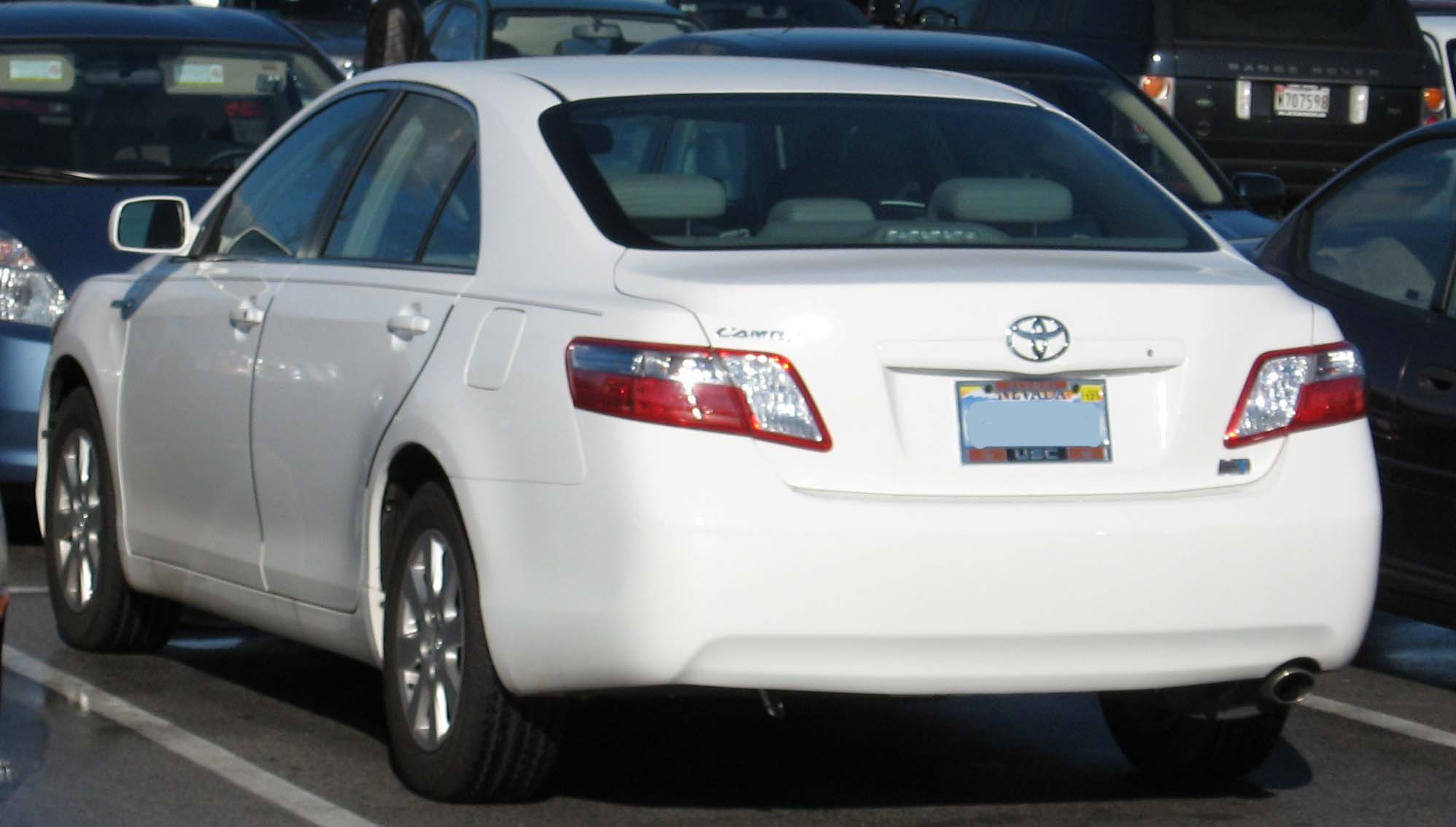 Hire Toyota Camry Car Rentals Bangalore