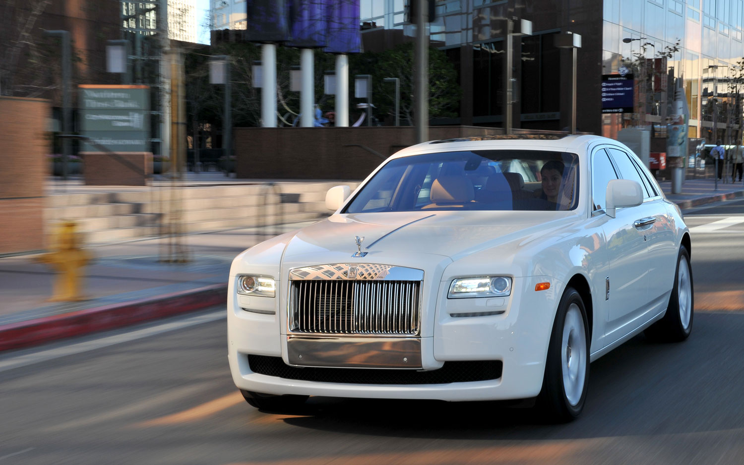 ROLLS ROYCE GHOST Rentals in Bangalore