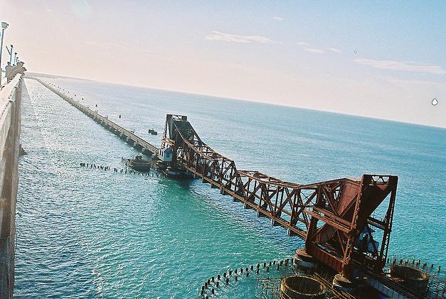 outstation Cabs Bangalore to Rameshwaram Book cabs Bangalore to Rameshwaram temple tour