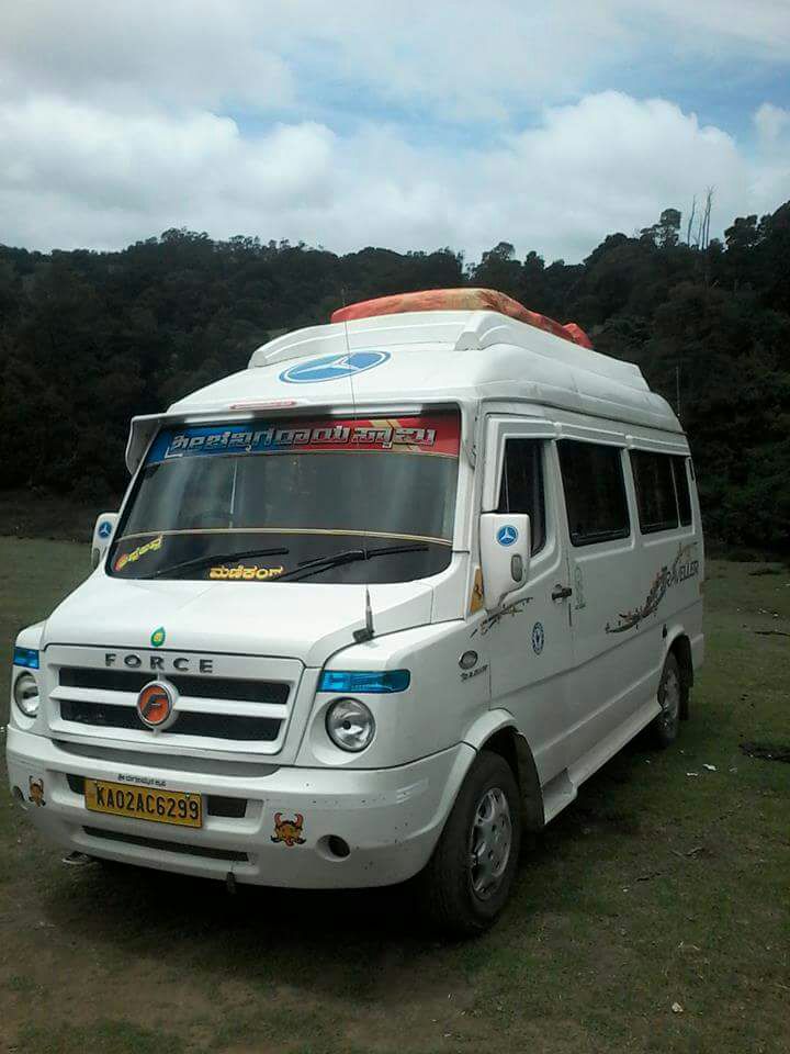 12 seater tempo traveler hire bangalore